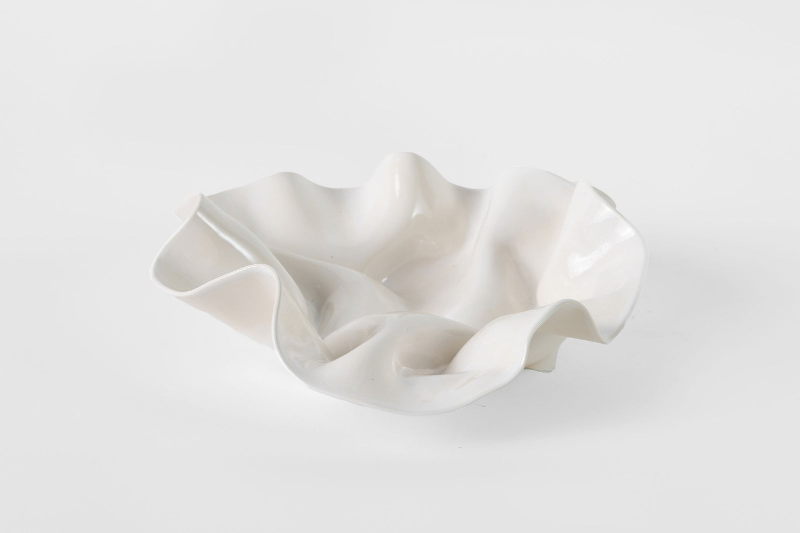 Large Wave Dish Gloss White