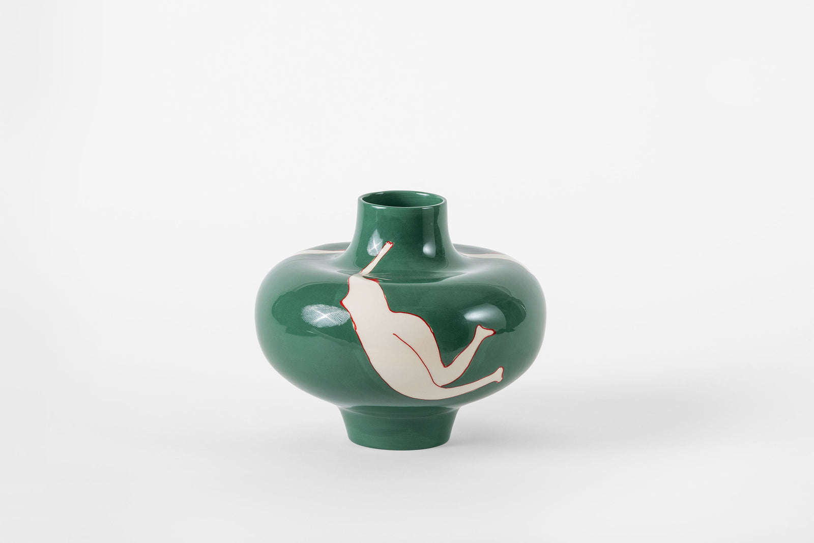 Medium Queen Vase