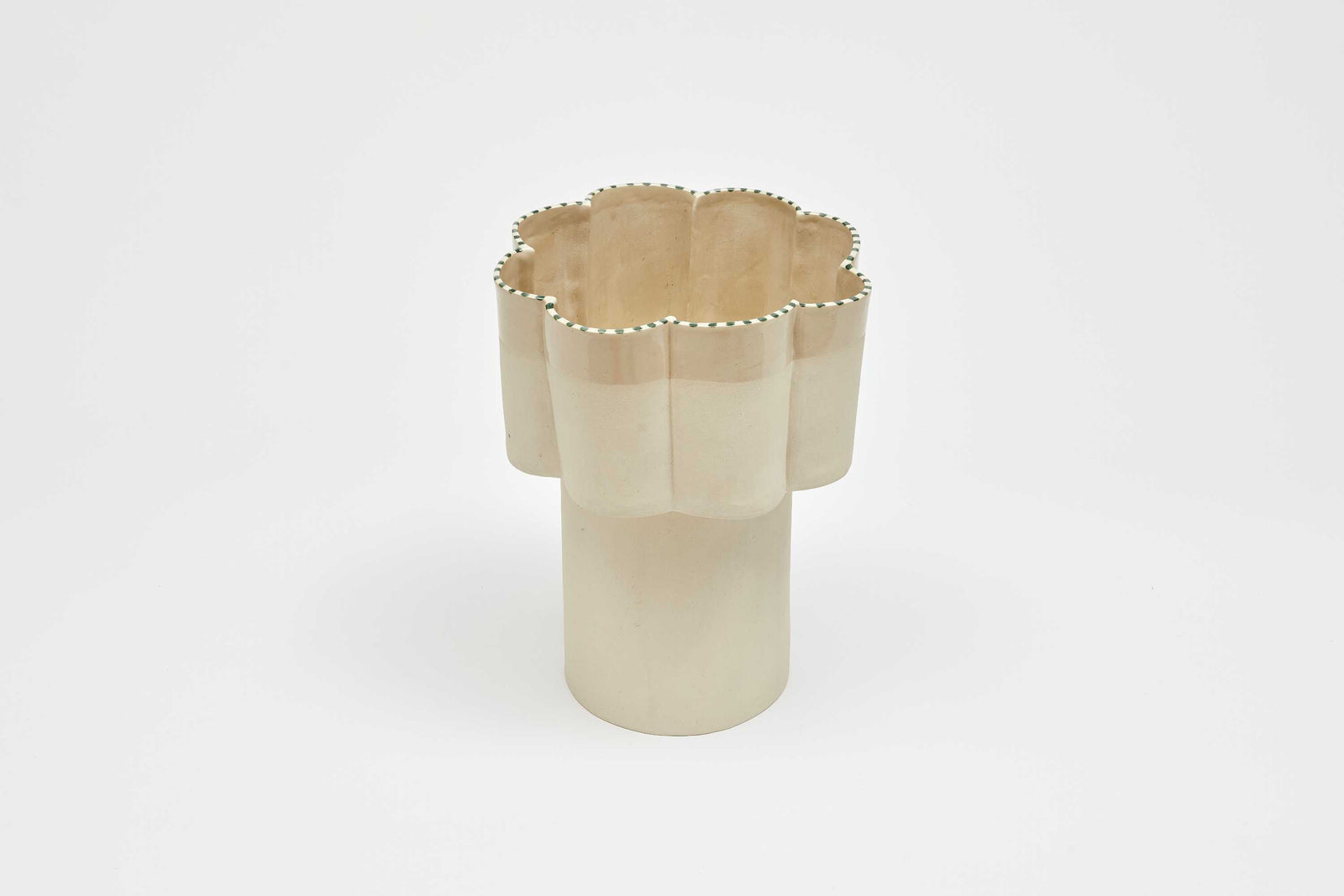 Monument Vase Oat